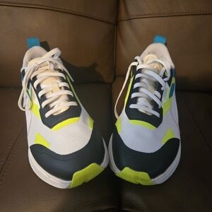 Puma Men's Sneakers in White, Black, and Neon Yellow